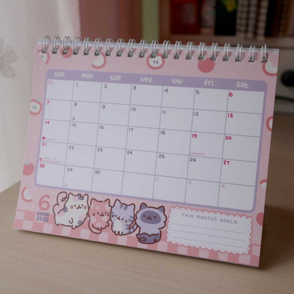 creamy cats 2026 desk calendar